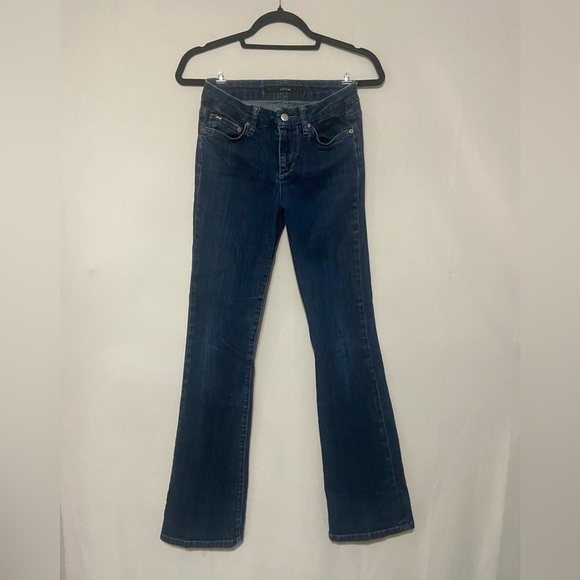 Joes Jeans GUC Muse style in medium wash bootcut mid rise size 26x31 - Picture 2 of 7